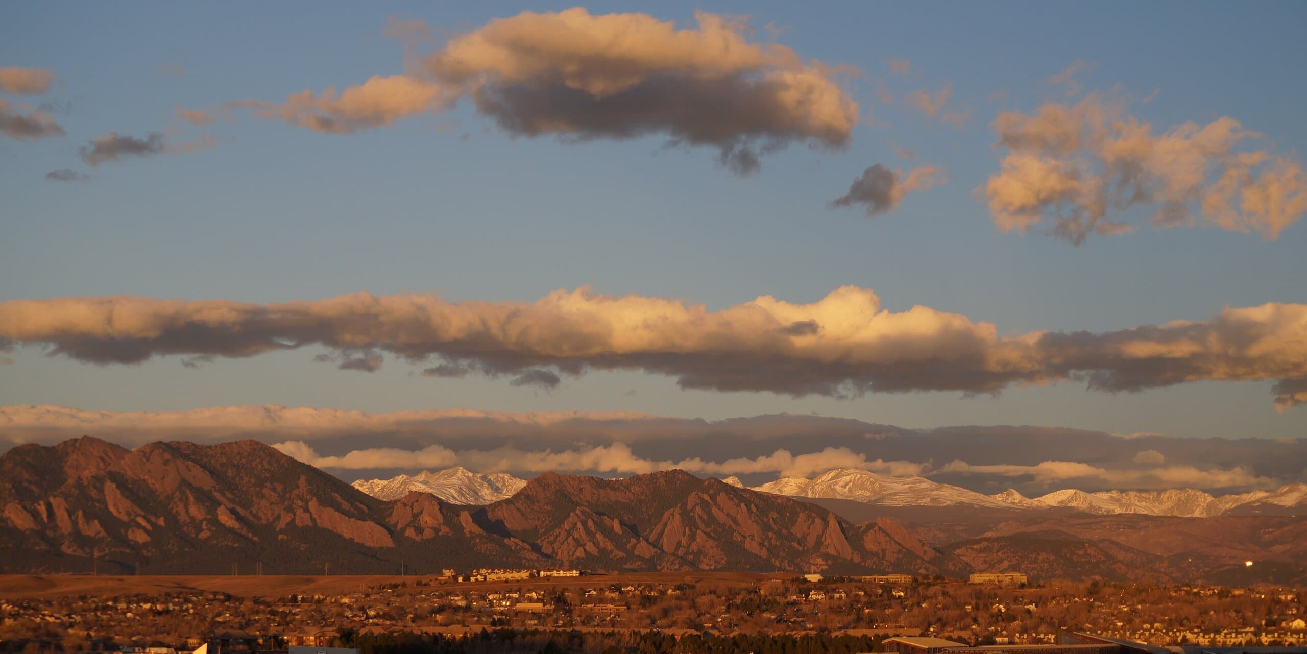 Boulder, CO skyline, the corridor Whipshipper carriers serve daily