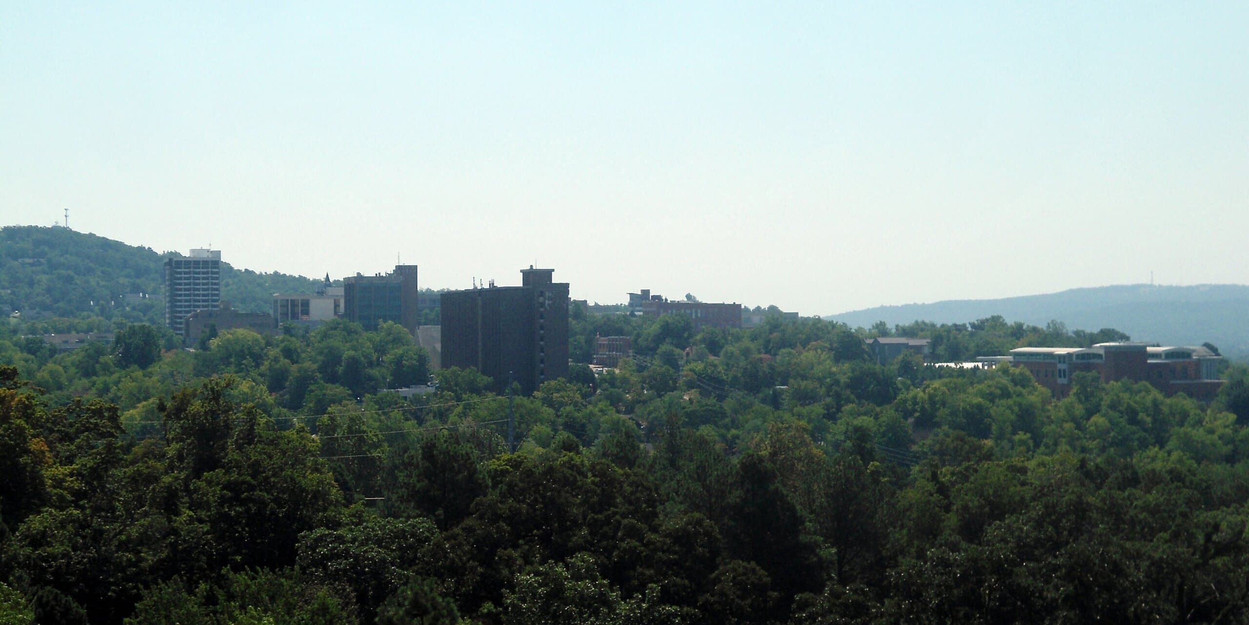 Fayetteville, AR skyline, the corridor Whipshipper carriers serve daily