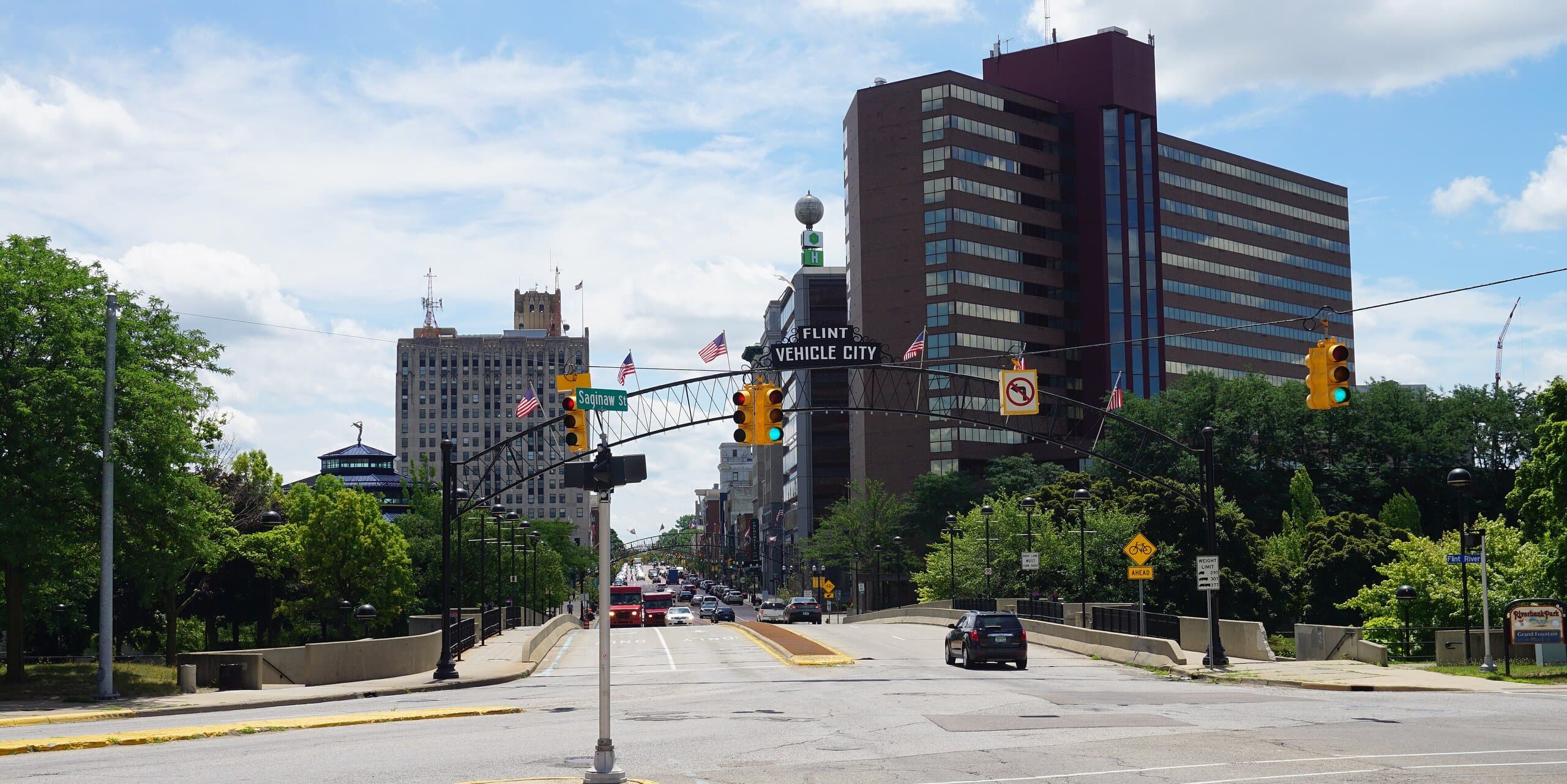 Flint, MI skyline, the corridor Whipshipper carriers serve daily
