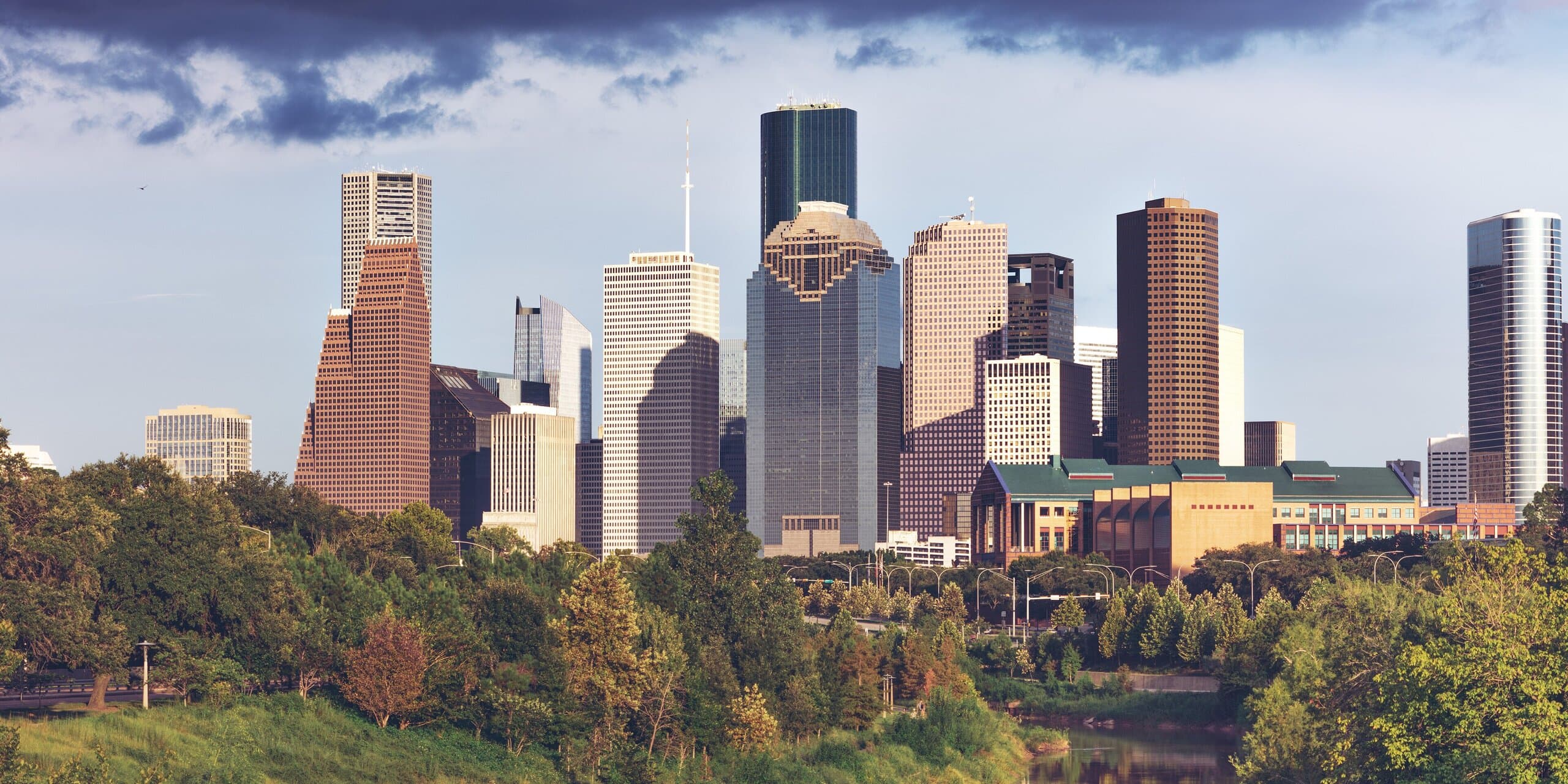 Houston, TX skyline, the corridor Whipshipper carriers serve daily