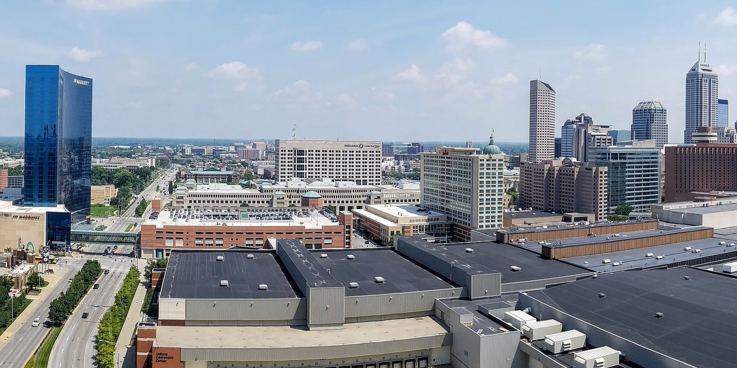 Indianapolis, IN skyline, the corridor Whipshipper carriers serve daily