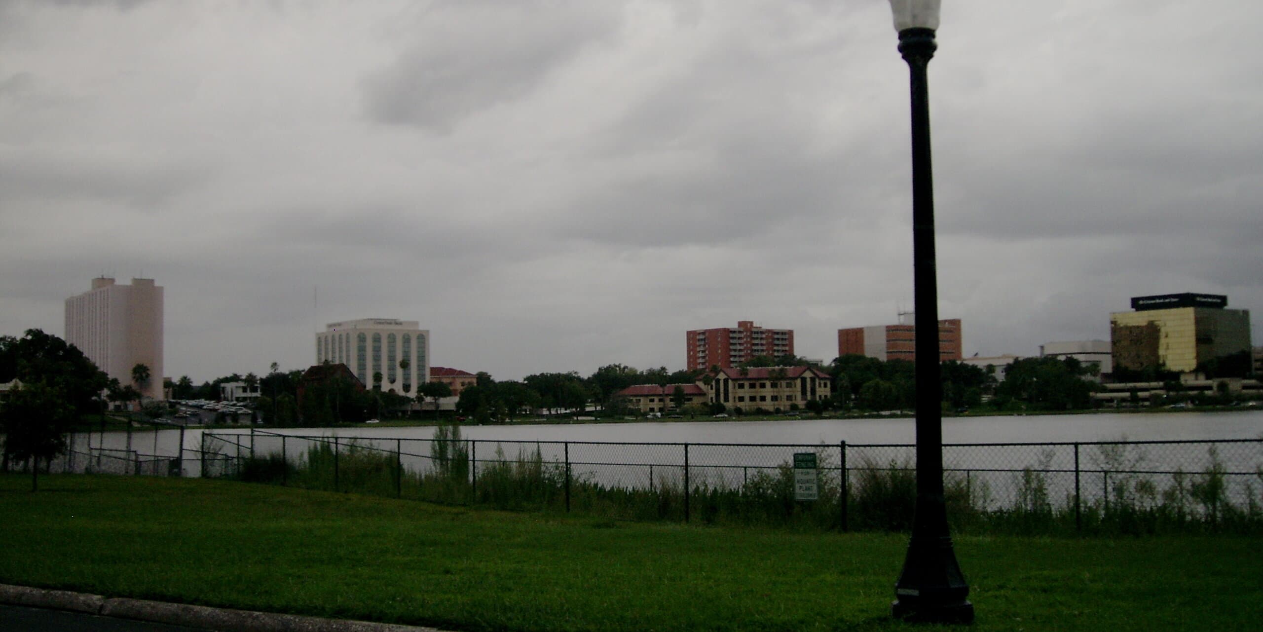 Lakeland, FL skyline, the corridor Whipshipper carriers serve daily
