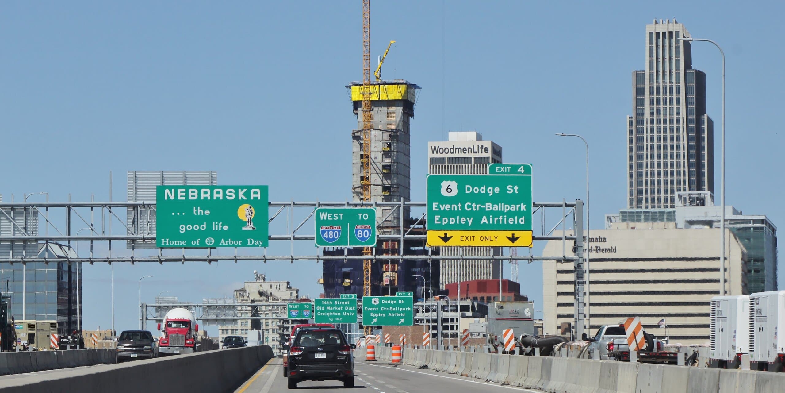Omaha, NE skyline, the corridor Whipshipper carriers serve daily