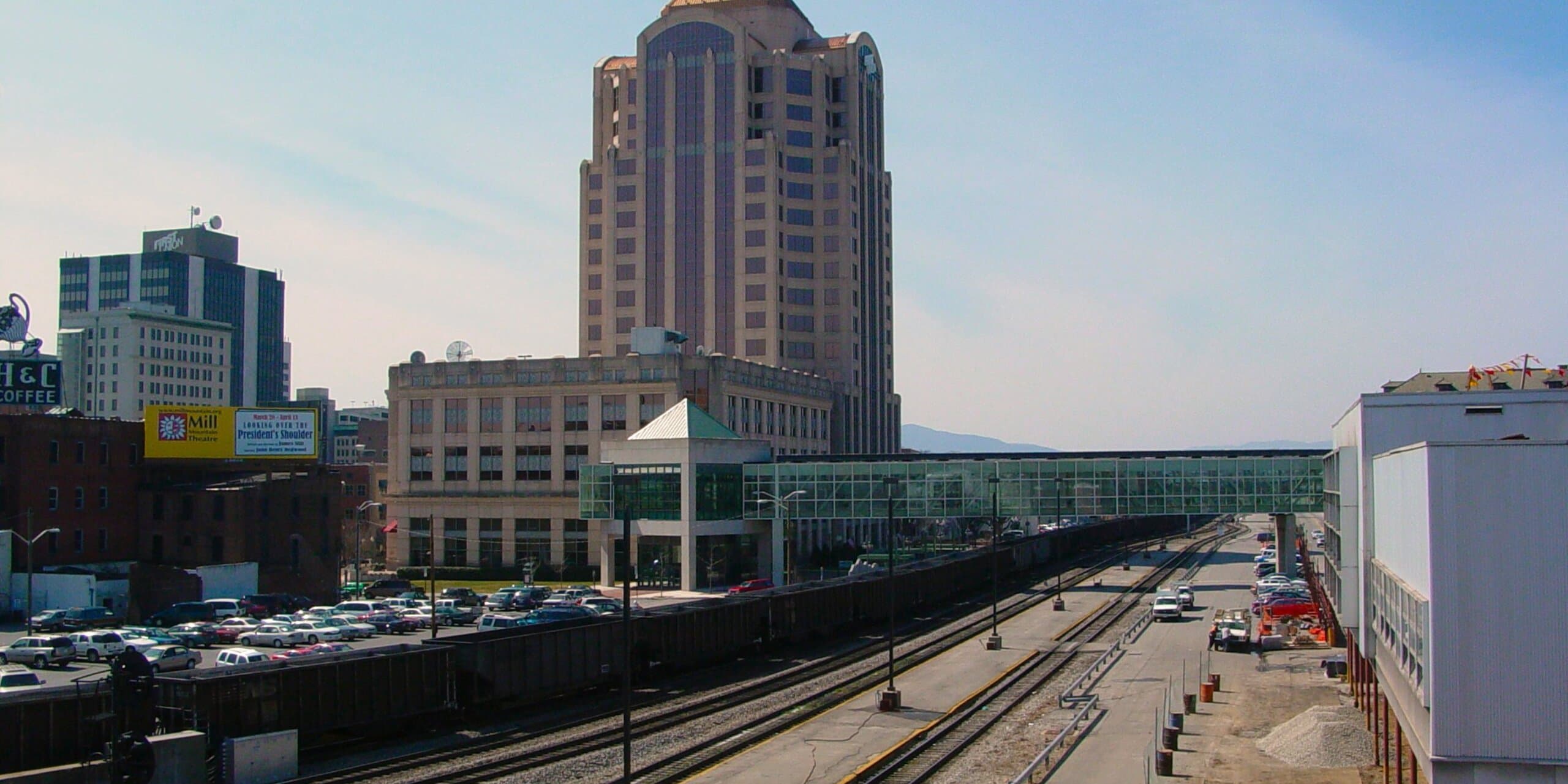 Roanoke, VA skyline, the corridor Whipshipper carriers serve daily