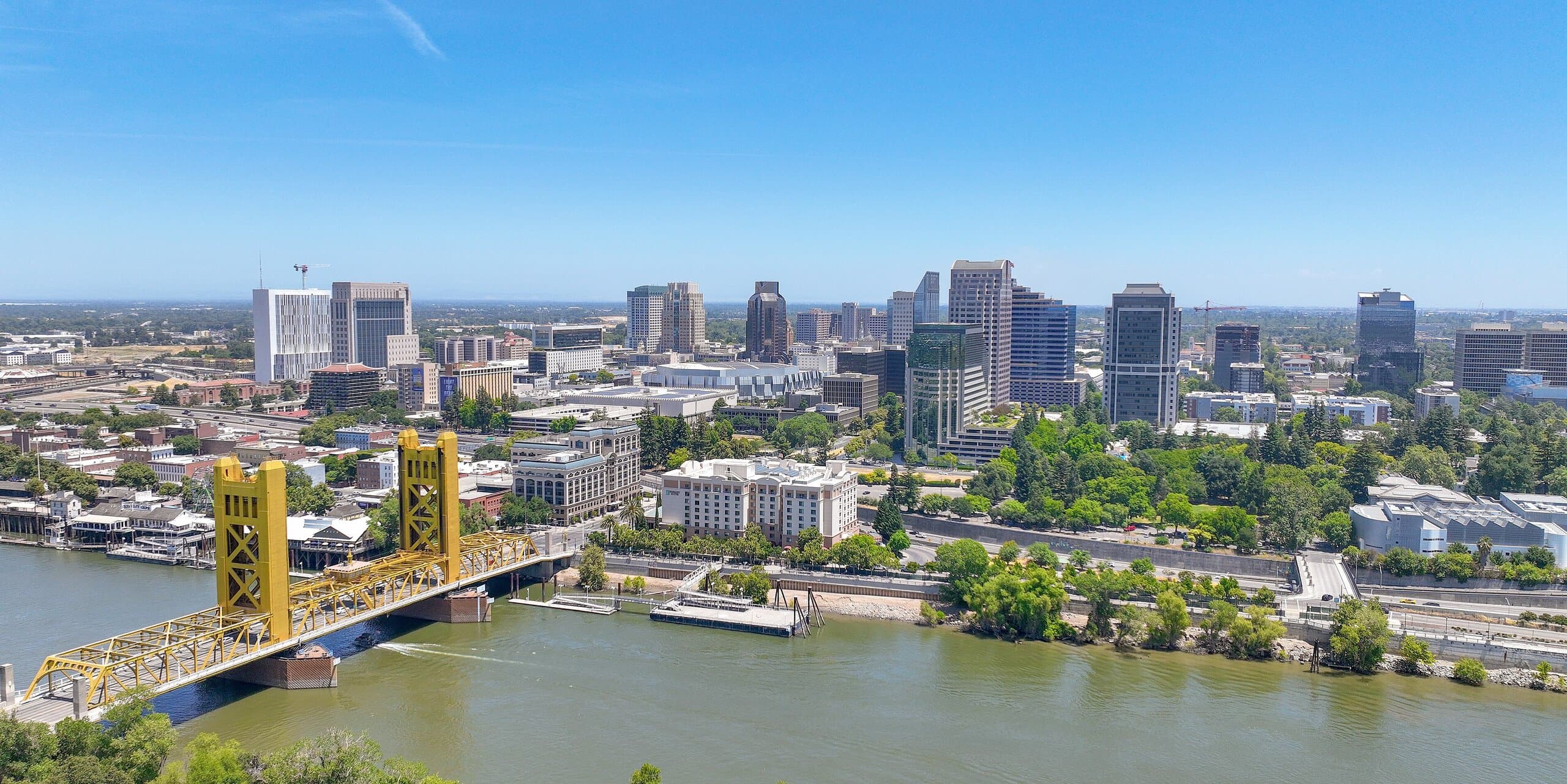 Sacramento, CA skyline, the corridor Whipshipper carriers serve daily
