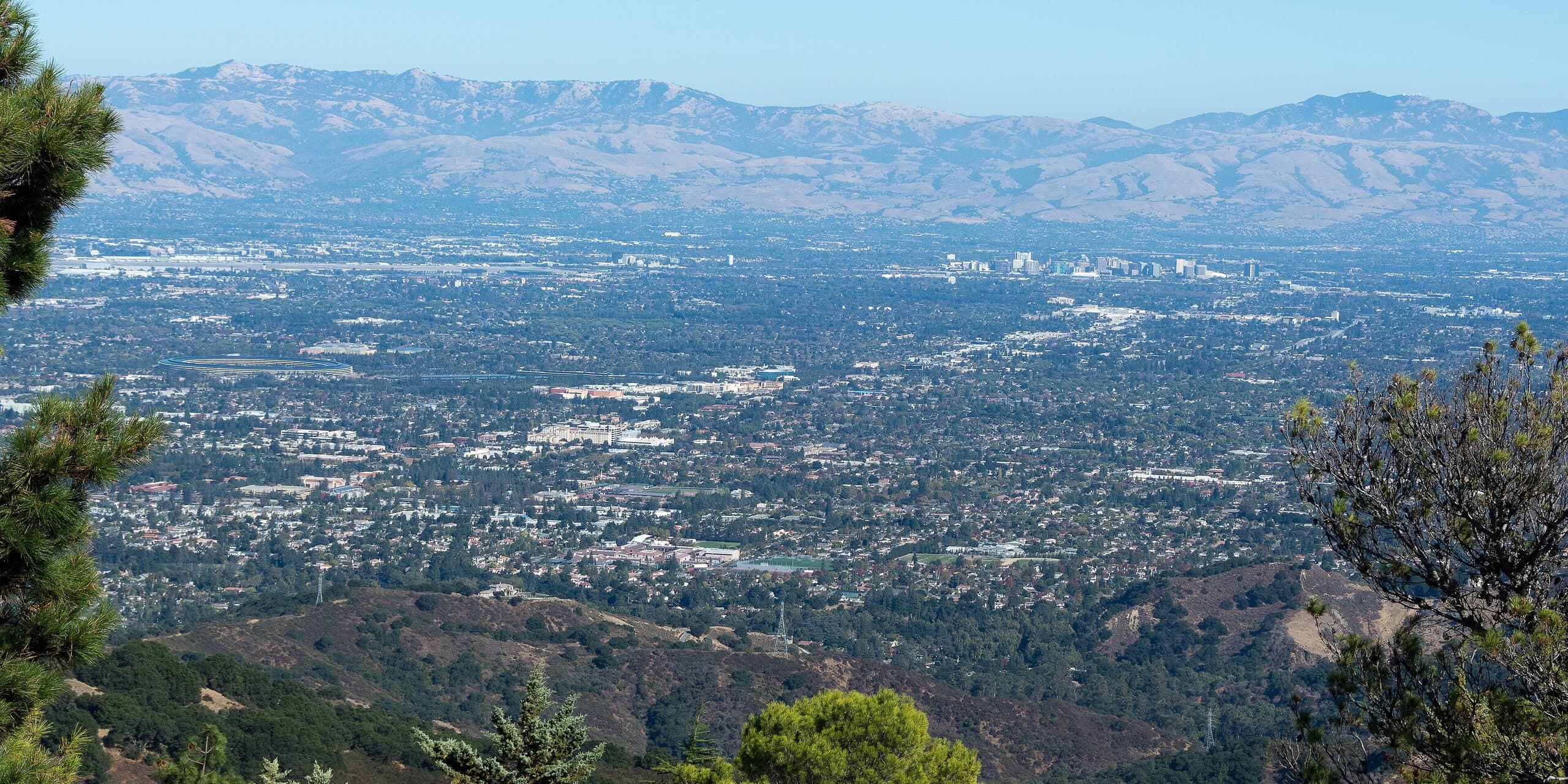 San Jose, CA skyline, the corridor Whipshipper carriers serve daily