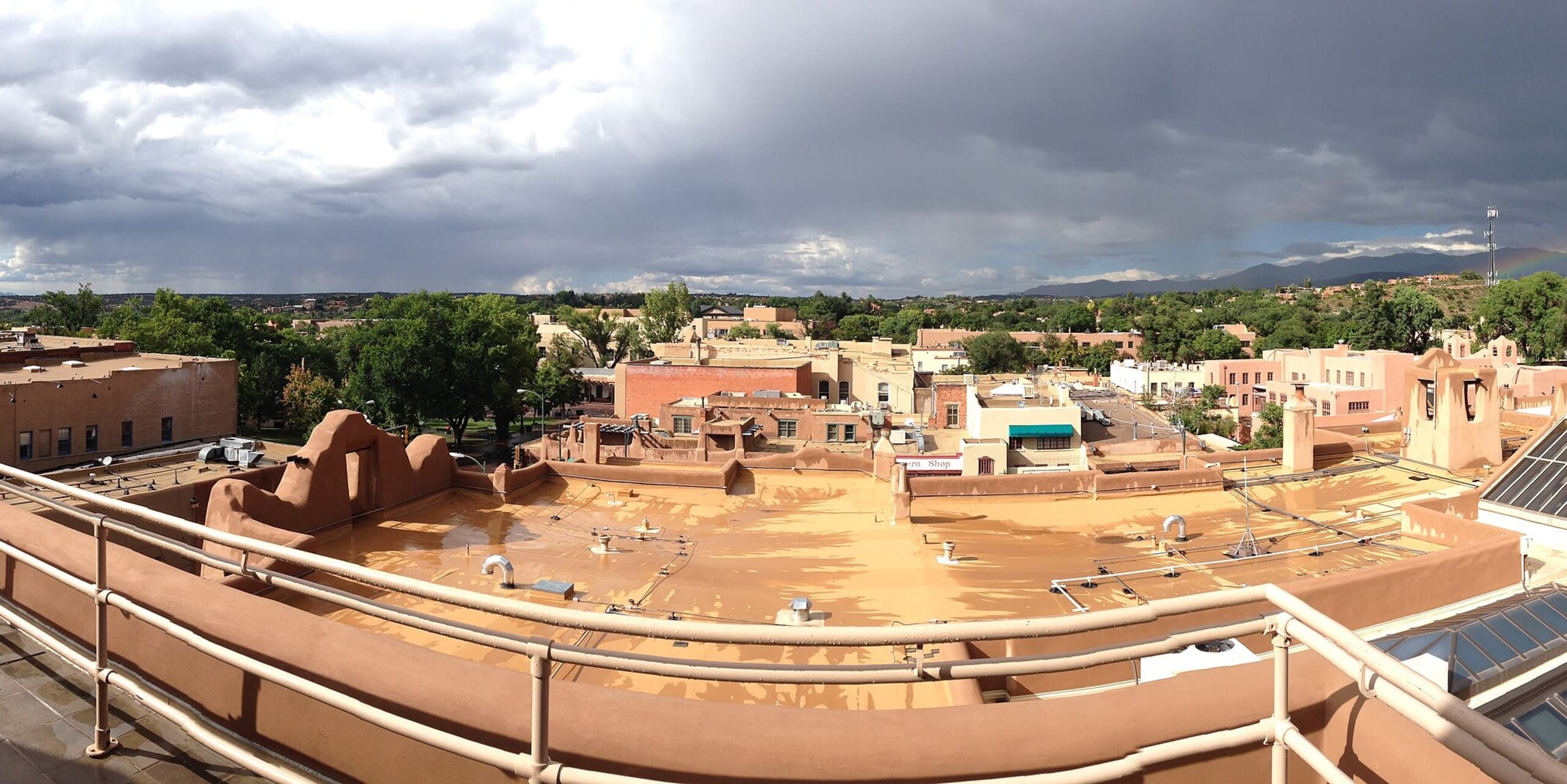 Santa Fe, NM skyline, the corridor Whipshipper carriers serve daily