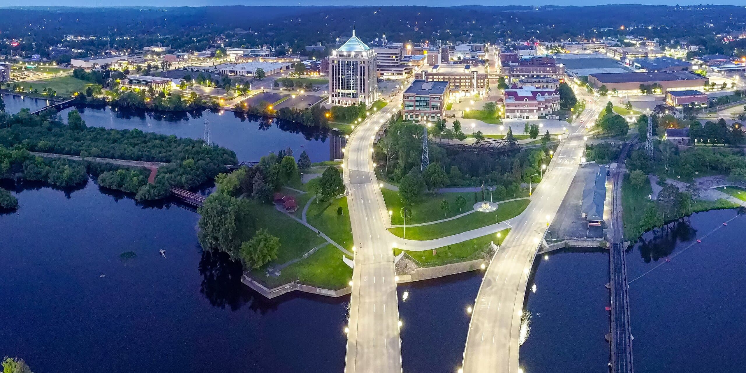 Wausau, WI skyline, the corridor Whipshipper carriers serve daily