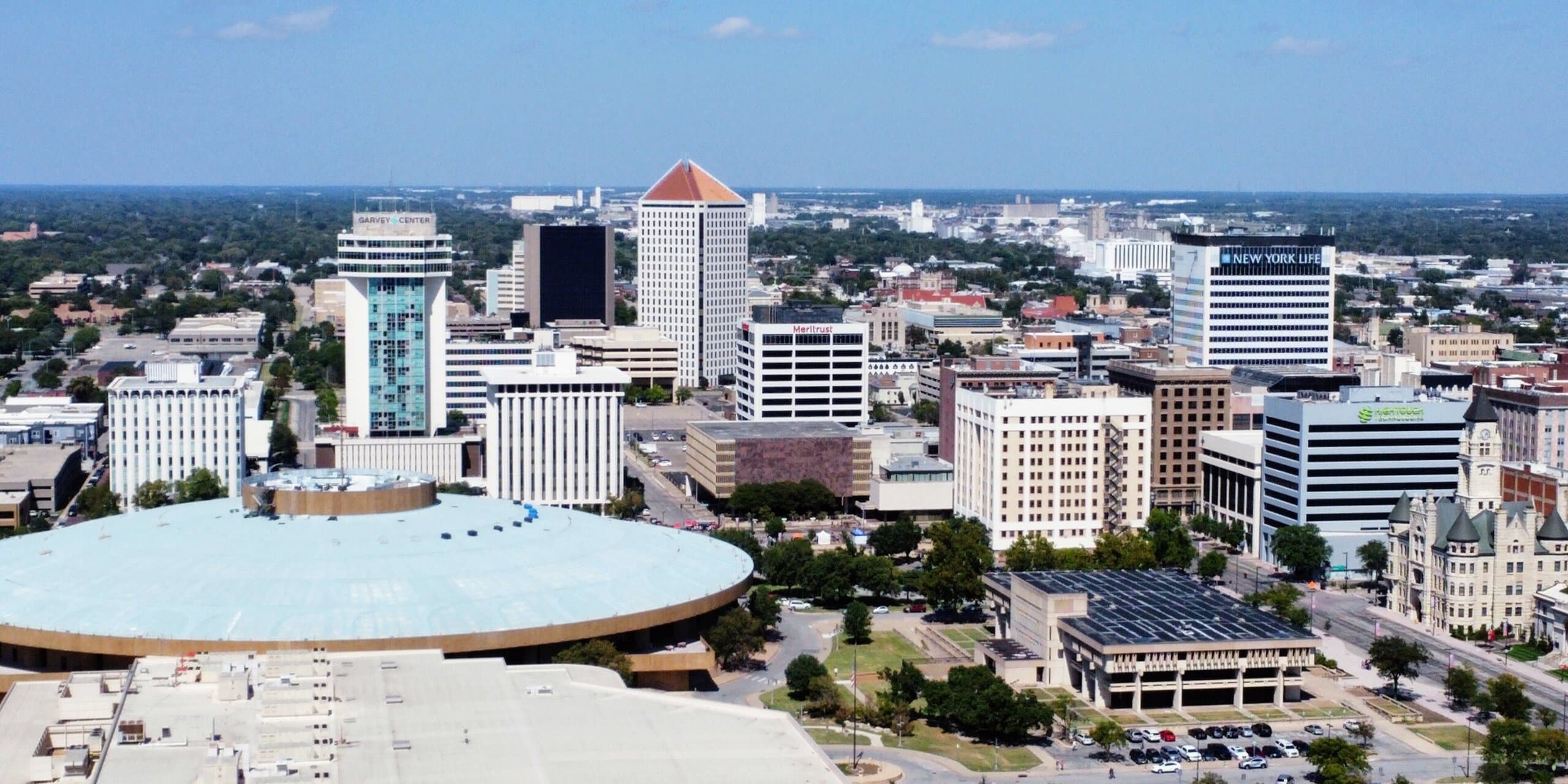 Wichita, KS skyline, the corridor Whipshipper carriers serve daily